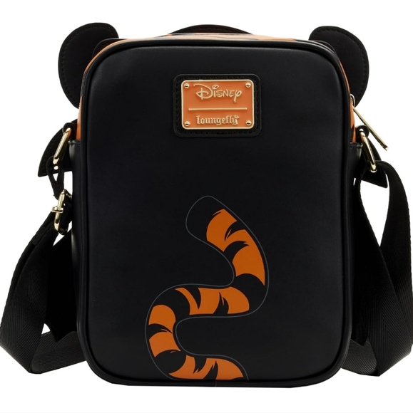 Loungefly Disney Winnie The Pooh Tigger Vampire Passport Crossbody Bag Cosplay - Picture 3 of 12